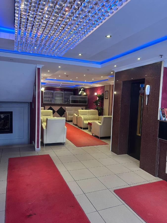Red White Hotel イスタンブール エクステリア 写真