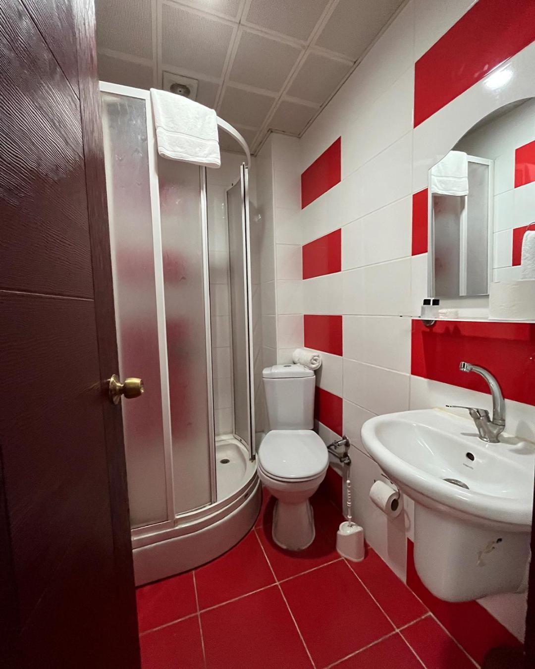 Red White Hotel イスタンブール エクステリア 写真