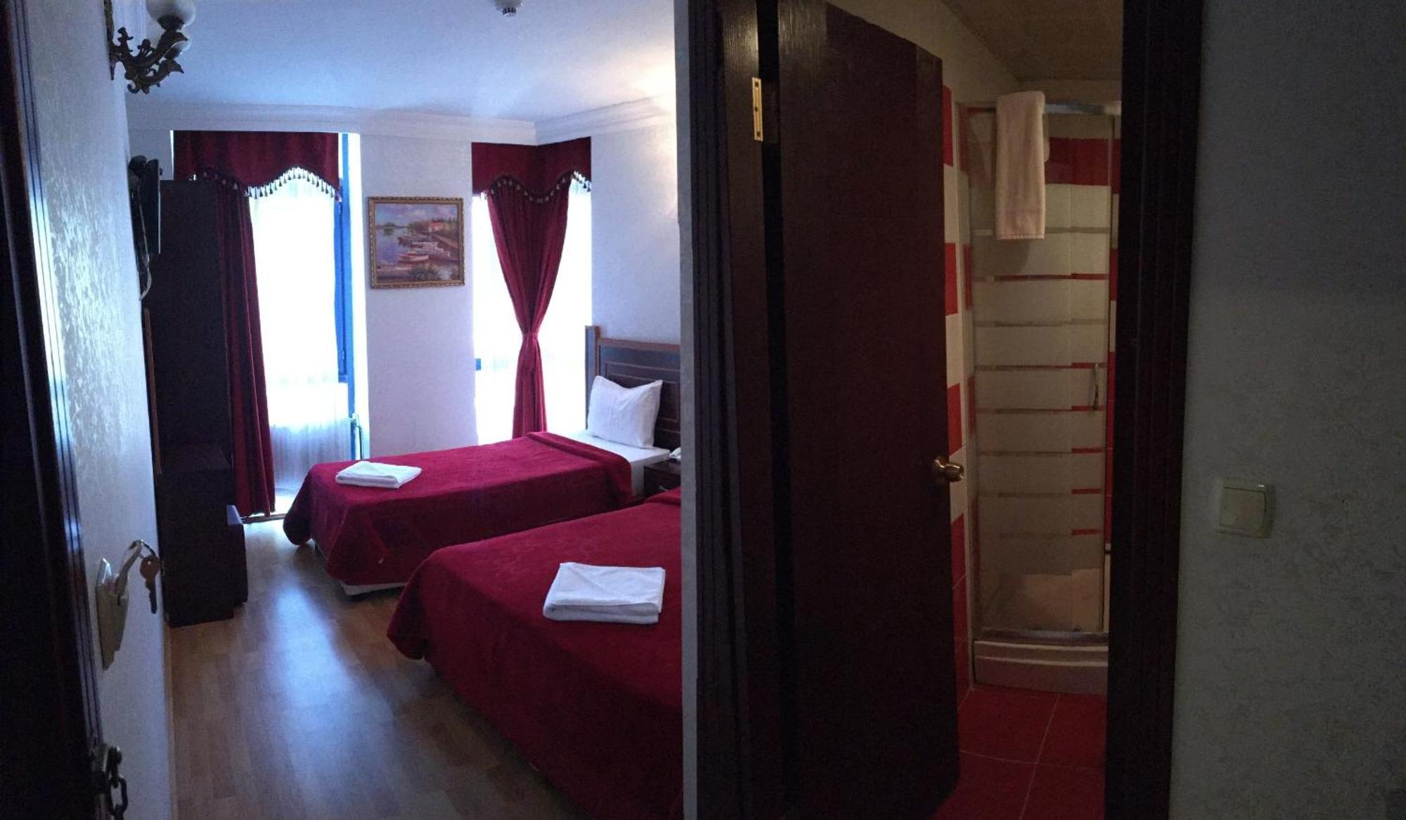 Red White Hotel イスタンブール エクステリア 写真